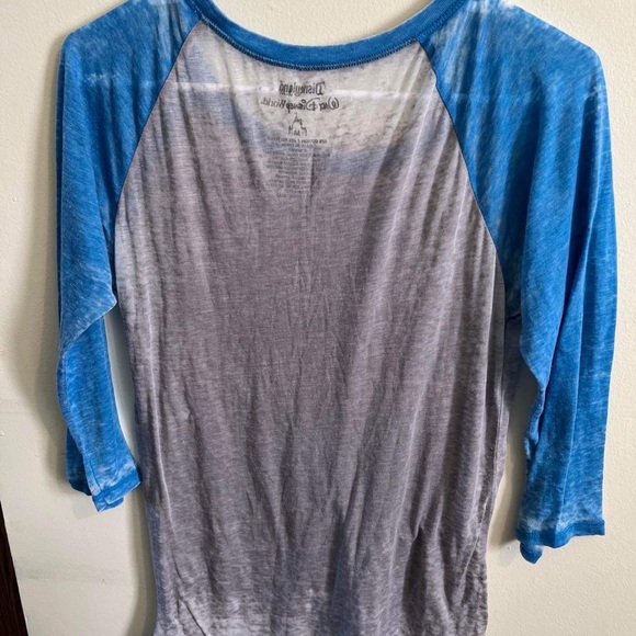 Disneyland Resort Mickey Mouse L/S shirt extremely lightweight SZ M - Picture 2 of 3